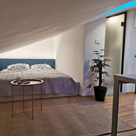 Rainbow Apartment, โคเปร์ ภายนอก รูปภาพ