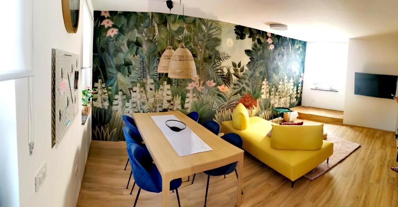 Rainbow Apartment, โคเปร์ ภายนอก รูปภาพ